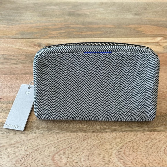 Rothy's Other - ❌ 🆕 Rothy’s The Universal Pouch - Iron Herringbone